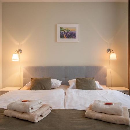 Apartmany Marco Shipping Ческе-Будеёвице Экстерьер фото